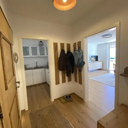 Haus Bergkristall - Schneider Apartment Seefeld in Tirol