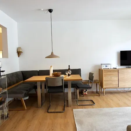 Haus Bergkristall - Appt. Schneider Зеефельд в Тироле